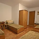 منتجع 